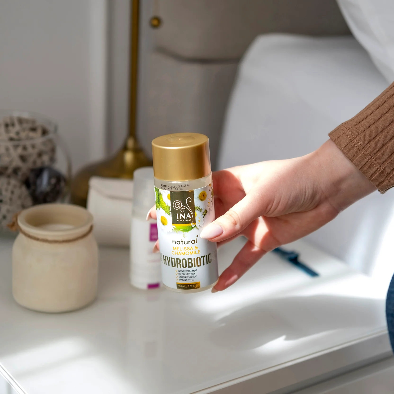 Hydrobiotic - Chamomile, Melissa & Aloe Vera - intensive soothing care for Sensitive skin - Image 4