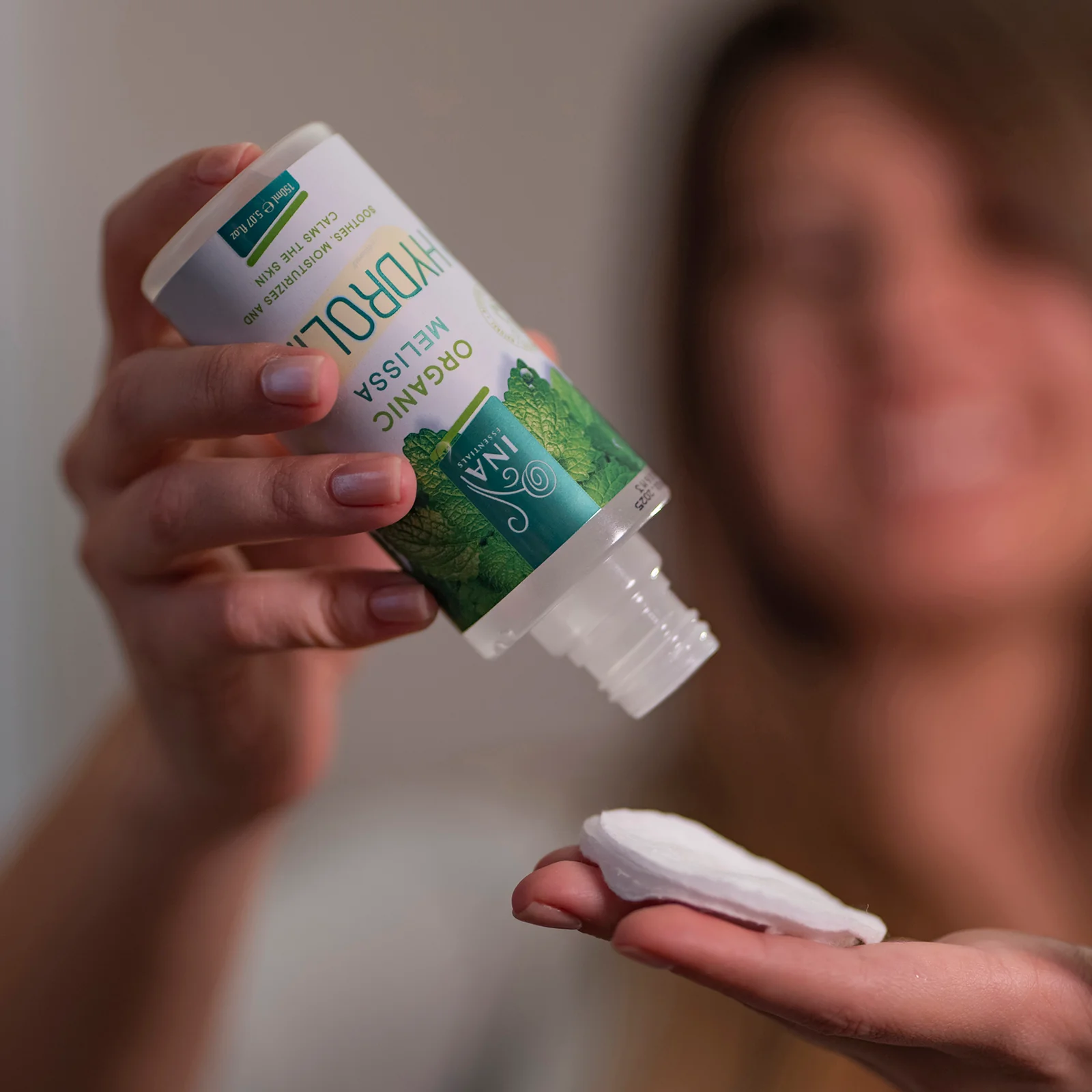 Organic Lemon Balm Water (Melissa) - Hydrolina for Dermatitis and skin Irritations - Image 5